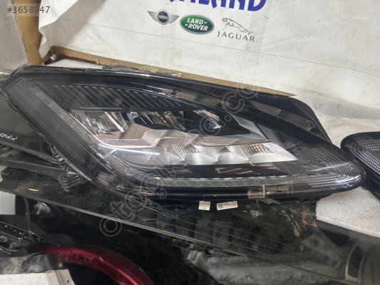 Jaguar e pace Orjinal çıkma ön far