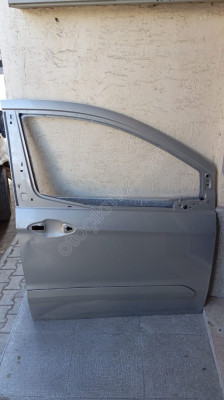 FORD COURİER ORJİNAL ÇIKMA SAĞ ÖN KAPI