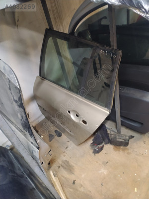 Renault Megane 2 sw sol arka kapı
