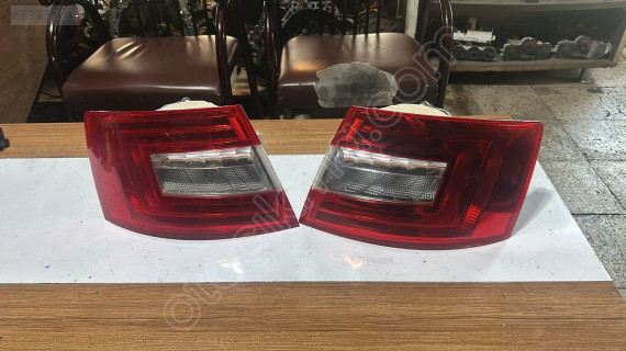 2014-2017 SKODA OCTAVİ TAKIM STOP ORJ ÇIKMA