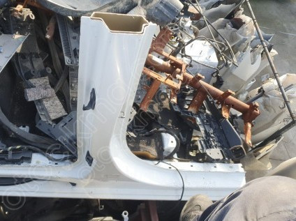 peugeot rifter 2020 kesme sağ orta direk (son fiyat)
