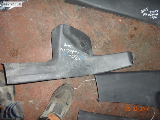 HONDA CIVIC 2007 ÇIKMA SOL ARKA MARŞBEL PLASTİĞİ