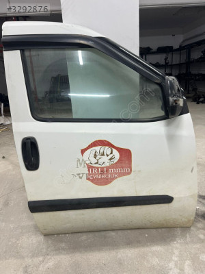 Doblo 3 sağ ön kapı