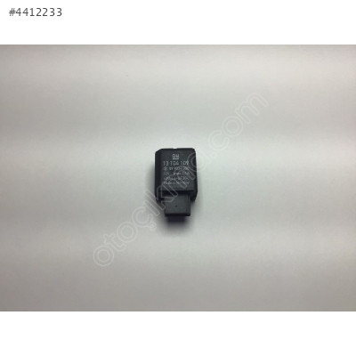 Opel Astra G Zafira A Citroen C5 Röle 13104109 899324000