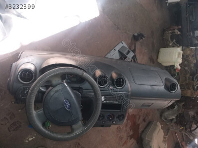 Fiesta Model Ford için Komple Torpido Seti - Mert Oto