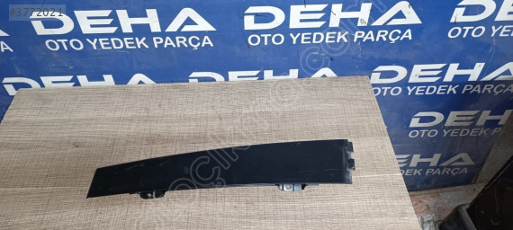 VW PASSAT B6 B7 SAĞ ARKA KAPI DİREK KAPLAMASI 3C0 839 902