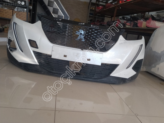 2018 2022 Peugeot 2008 ön tampon