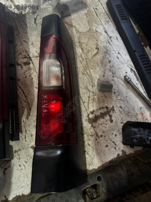 RENAULT TRAFİC 1.6 SAĞ STOP KONUK OTO 05323167897