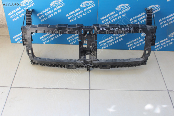 9498817 BMW G22-G26 RADYATÖR HAVA KANALI