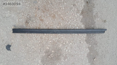 VOLKSWAGEN JETTA CAM  SIYIRICI KAPI FİTİLİ SAĞ ÖN 1K5837431