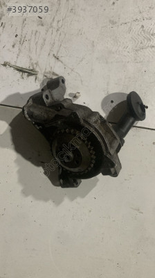 VW Golf 03C105Q Modeli İçin Kaliteli Yağ Pompası