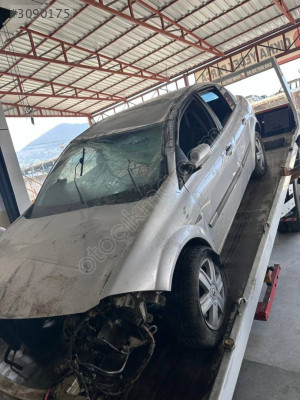 Renault Megane 2 Sol Ön Çamurluk Orjinal Çıkma