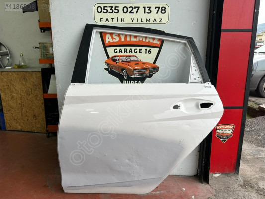 İ20 SOL ARKA KAPI ORJİNAL