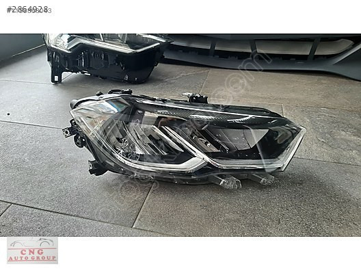 YENI KASA POLO SAĞ FAR ORJİNEL ÇİKMA
