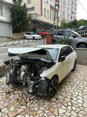 opel astra l yedek parça komple hurda belgeli araç