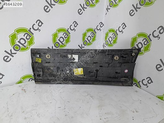 RANGE ROVER 2017 2024 SAĞ ARKA KAPI ÇITASI J8A2-274A48