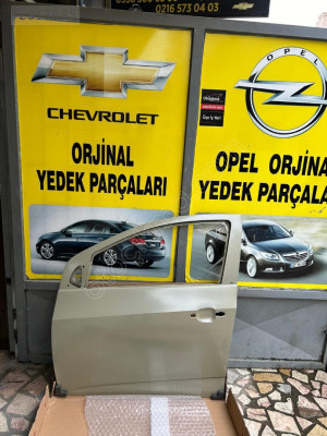 Chevrolet Aveo t300 sol ön kapı sıfır
