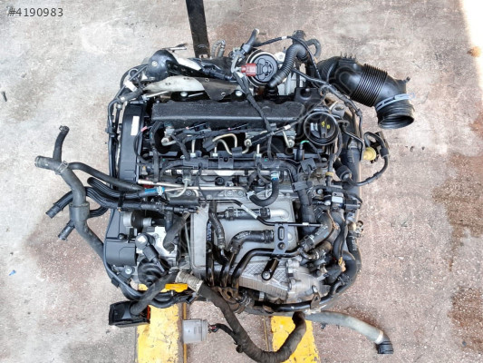 Skoda süper b 1.6 tdi adblue motor komple dolu çıkma 30 bin km