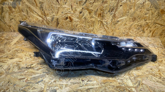TOYOTA COROLLA SAĞ FAR LEDLİ 2016-2019 8113002L50
