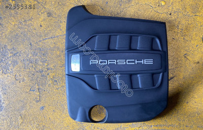 PORSCHE MACAN MOTOR ÜST KAPAK