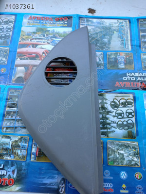 7H5857176A Transporter T5 T6 göğüslük Sağ taraf yan kapağı