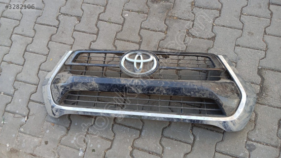 TOYOTA HİLUX ORJİNAL ÇIKMA ÖN PANJUR