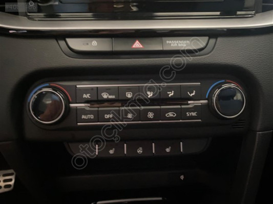 2023 Kia Xceed Klima Paneli