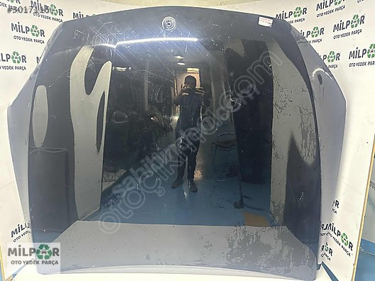 MERCEDES E KASA W213 ÖN KAPUT TEMİZ ORİJİNAL