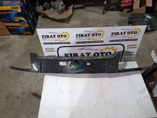 620729145R MEGANE III ÖN TAMPON PLAKA ALT PLASTİĞİ