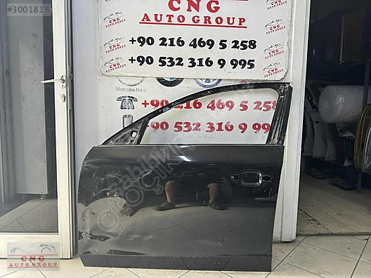 Audi a4 2013 sol ön kapı