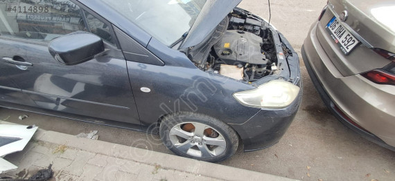 MAZDA 5 SAĞ FAR VB