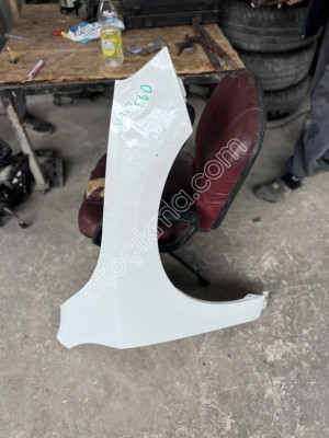 Volvo s60 çıkma ön sol çamurluk