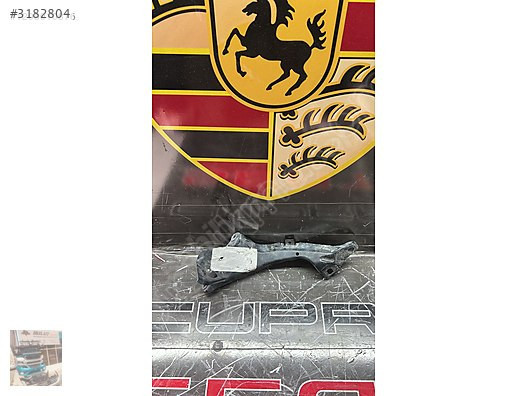 Audi A6 Çamurluk Braketı Ön Sol 2012-19 4g0821135a