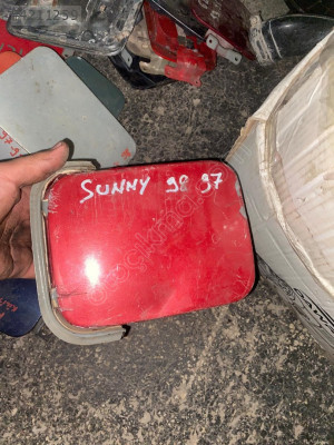 NİSSAN SUNNY B13 DIŞ DEPO KAPAĞI-ALKO OTOMOTİV