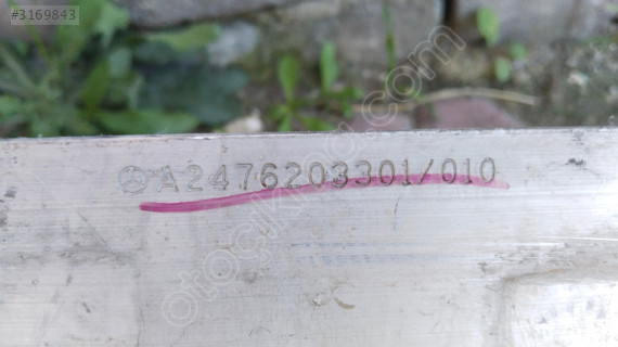 MERCEDES B180 ÖN TAMPON DEMİRİ A247 620 3301
