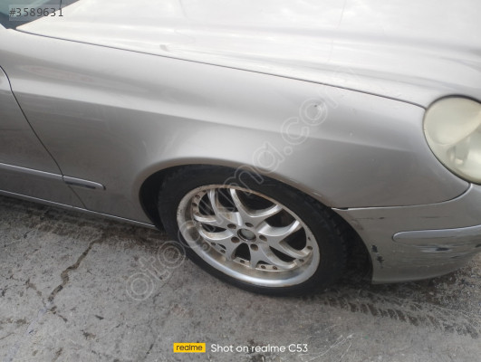 W211 mercedes ön çamurluk orjinal