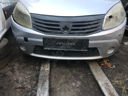 DACİA SANDERO ÖN PANJUR 05366077016