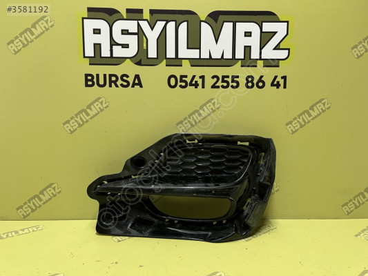 MG ZS SOL ARKA REFLEKTÖR ÇERÇEVESİ ORJİNAL 10694867