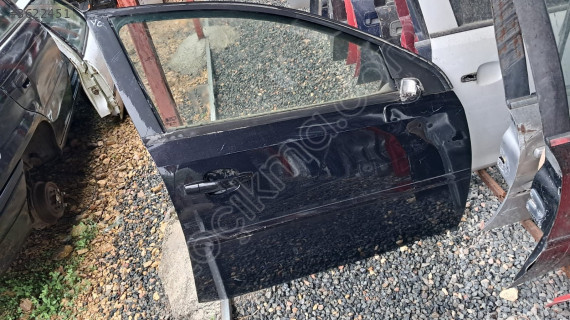 OPEL VECTRA C SAĞ ÖN KAPI.OTO ERKAN ÜNYE