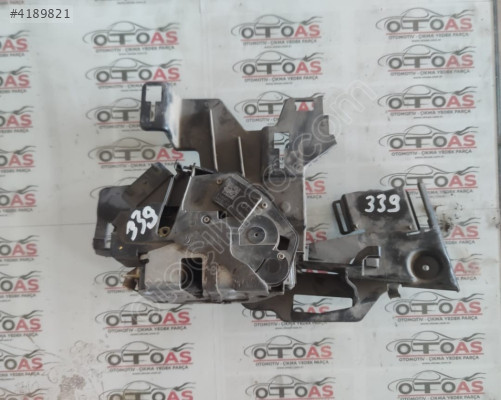 FORD FİESTA SAĞ ÖN KAPI KİLİDİ 8A6A-A21812-BG