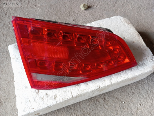 Audi A.4.Arka Sol iç stop 8K59450934