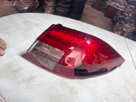 OPEL İNSİGNİA ARKA SAĞ STOP AZ HASARLI KASA SAĞLAM ORJ