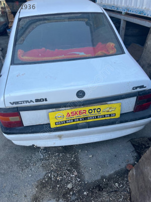 Vectra A Bagaj kapağı beyaz hatasız