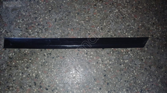 2004-2014 Opel Astra H sol arka kapı çıtası