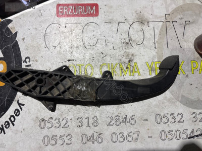 701721315B VW T4 çıkma fren pedalı