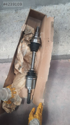 ford kuga 1.5 1.6 benzinli otmatik akis sıfır orjinal