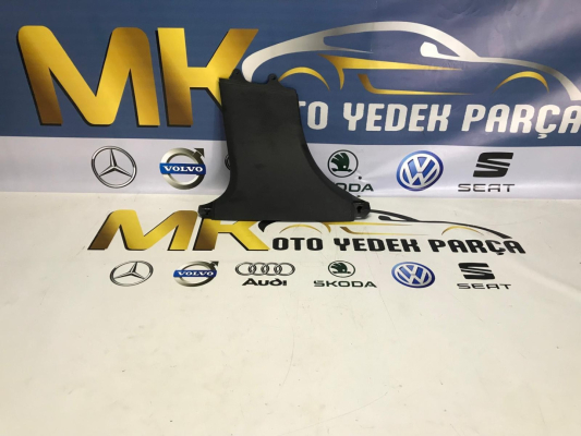 MERCEDES C220-C200-C180 W205 SOL DİREK KAPLAMA A 205 690 00 25