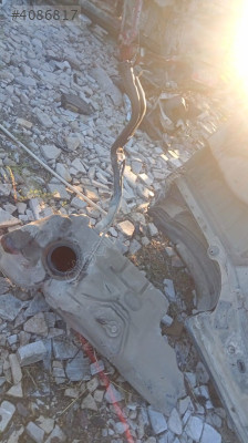 Citroen C4 dizel yakıt deposu