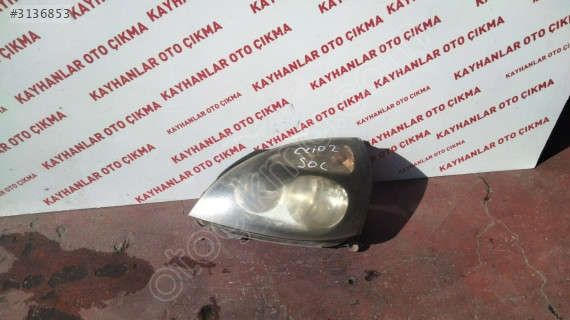 RENAULT CLİO 2 ÇIKMA SOL FAR