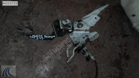 MAZDA 3 2004 ÇIKMA DEBRAJ PEDALI